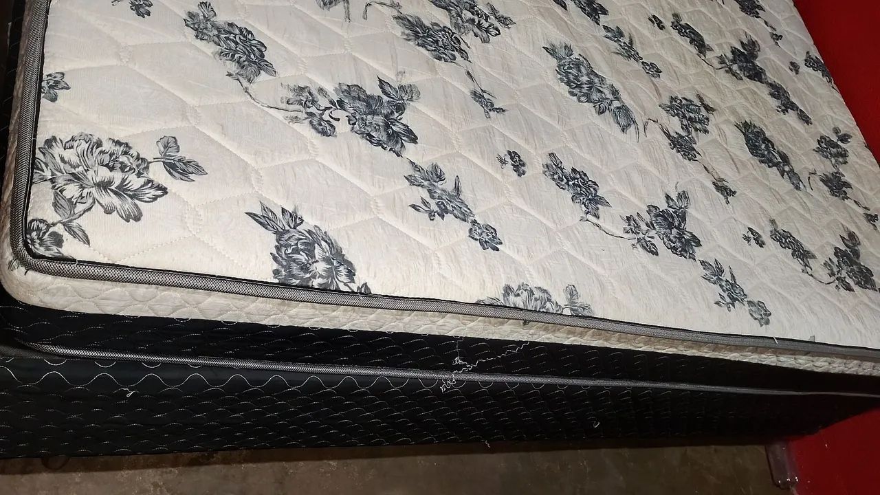 Vendo cama box conjugada casal - Foto 3