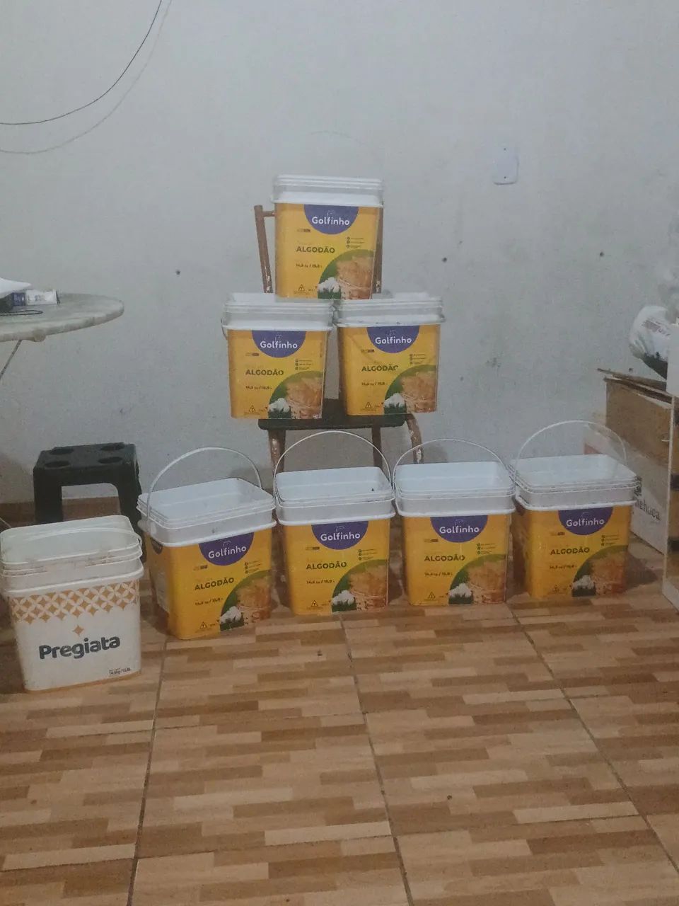 Oito 8 baldes  de 15 litros ZAP *