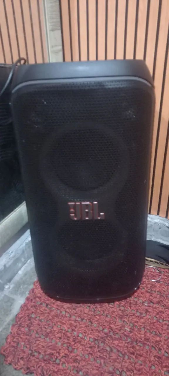 Caixa de som JBL  - Foto 2
