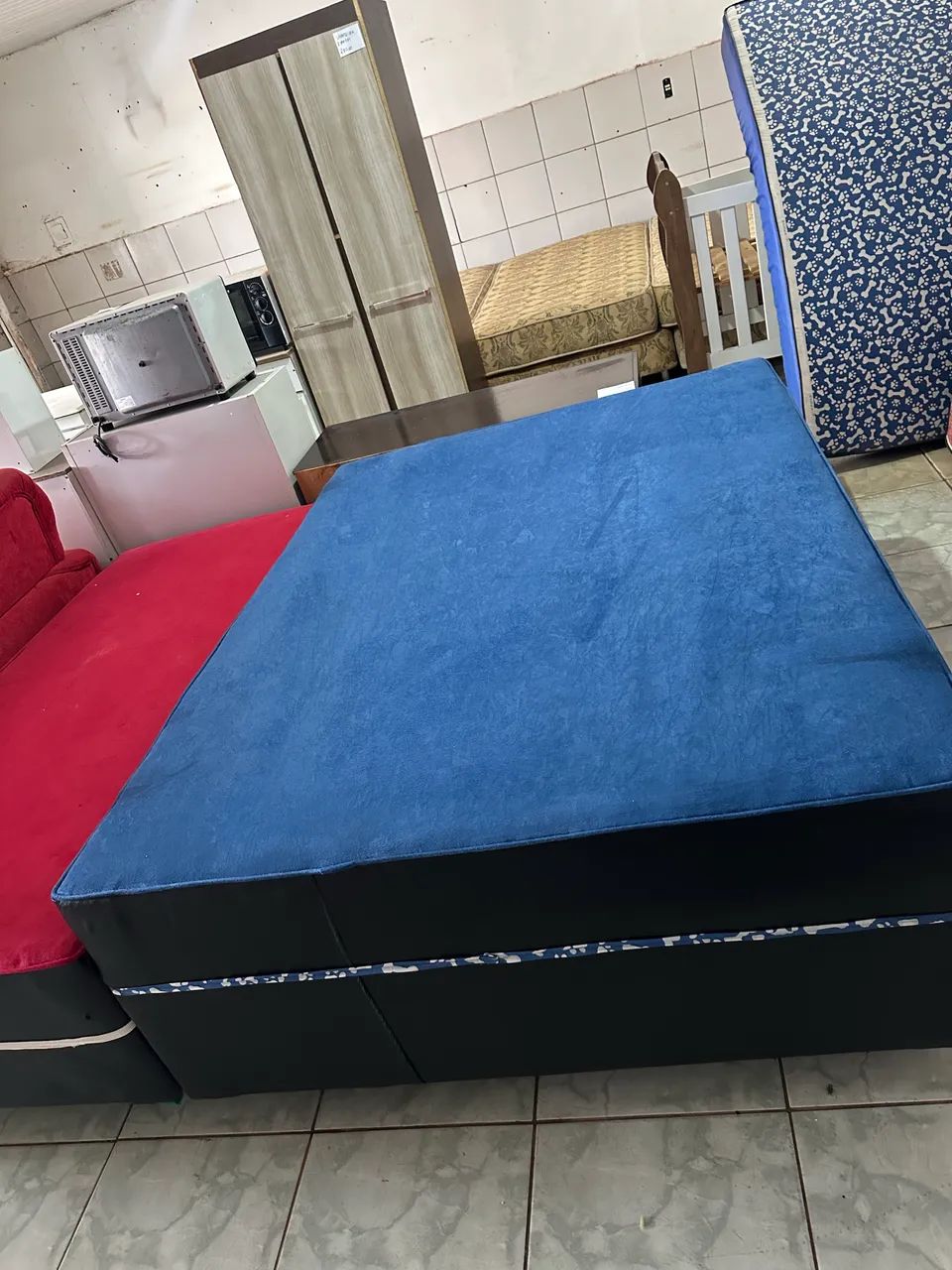 Cama de casal box azul nova 