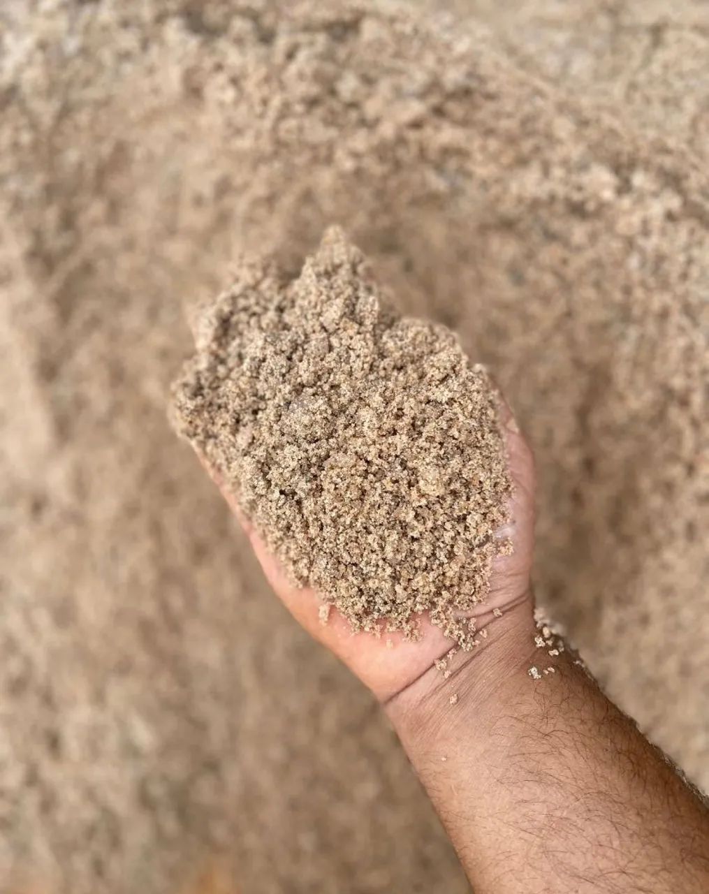 Areia, Brita, Aterro  - Foto 2