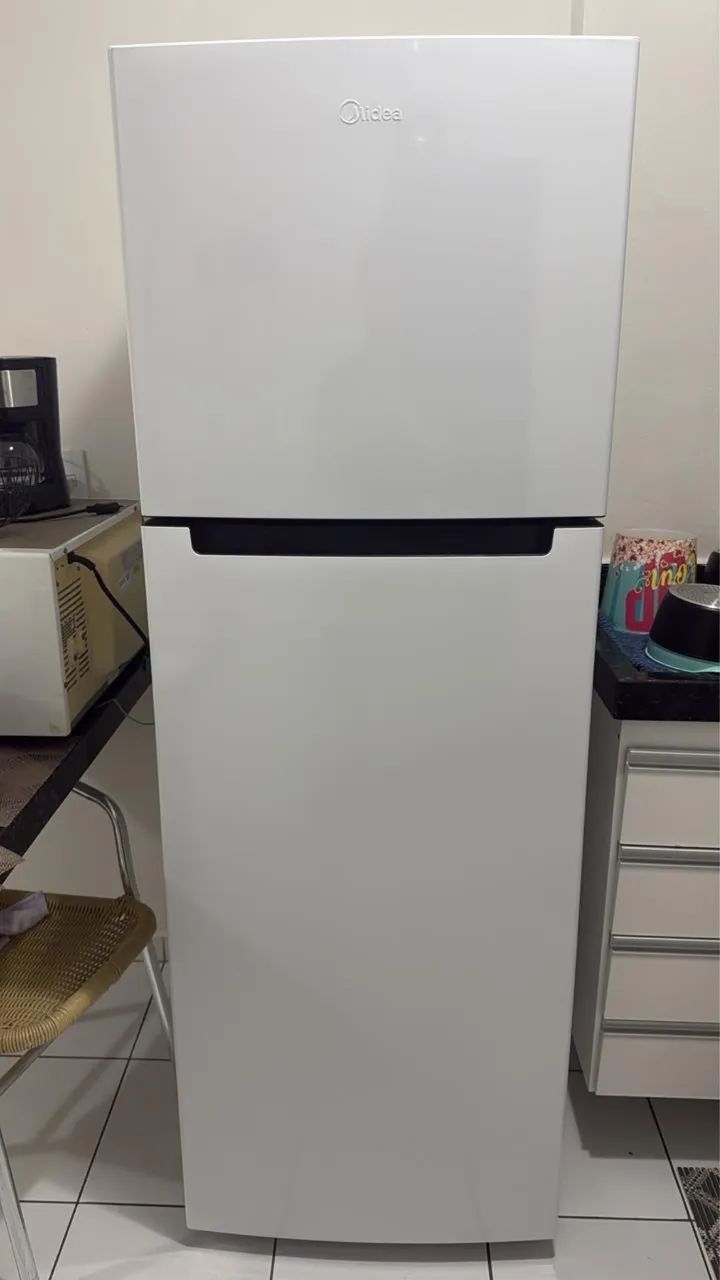 Geladeira Midea 