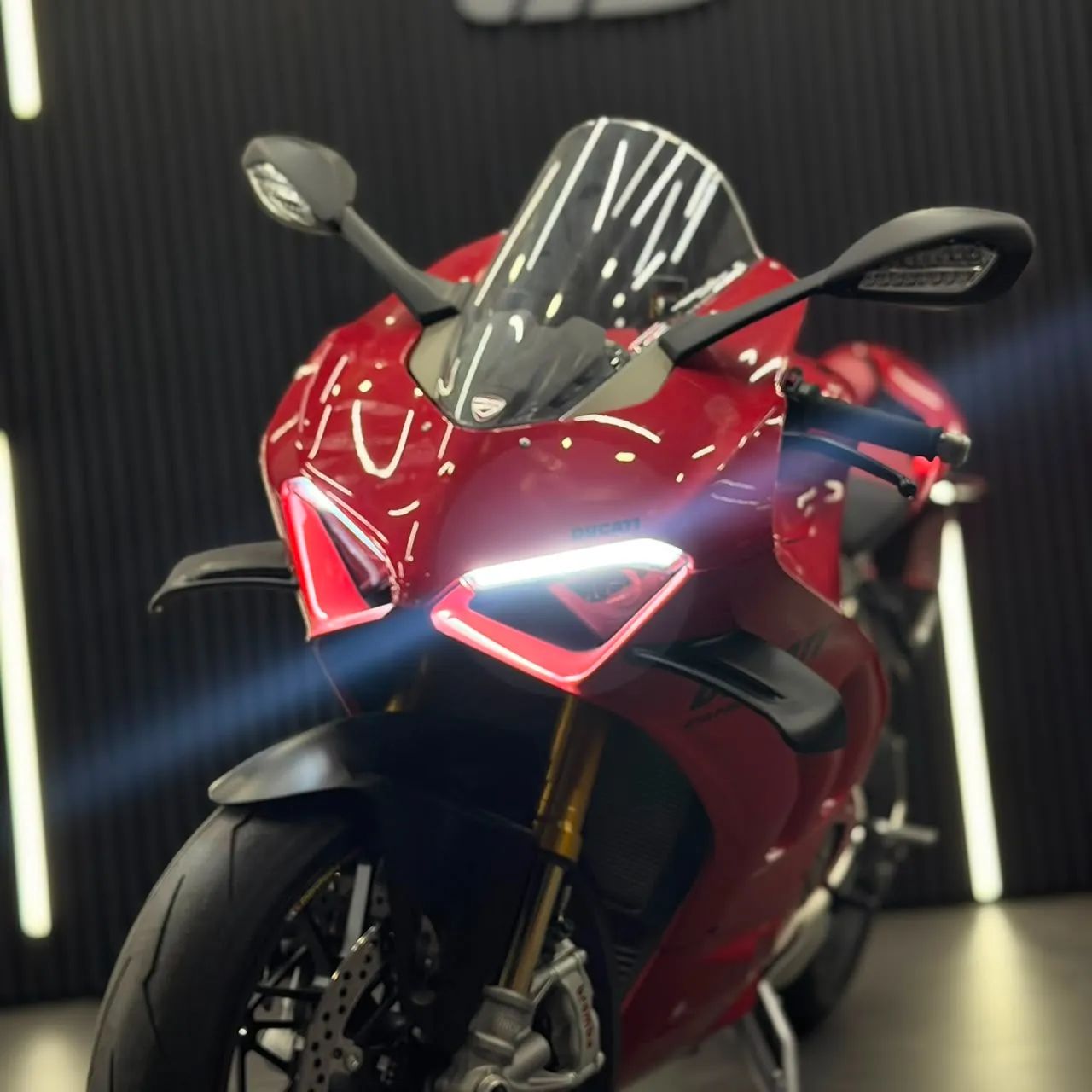 Ducati PANIGALE V4 S - Foto 3