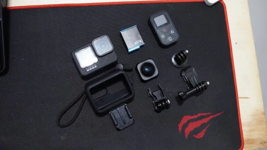 Vendo GoPro HERO 9 Black + Bateria enduro + Lente ultra original +