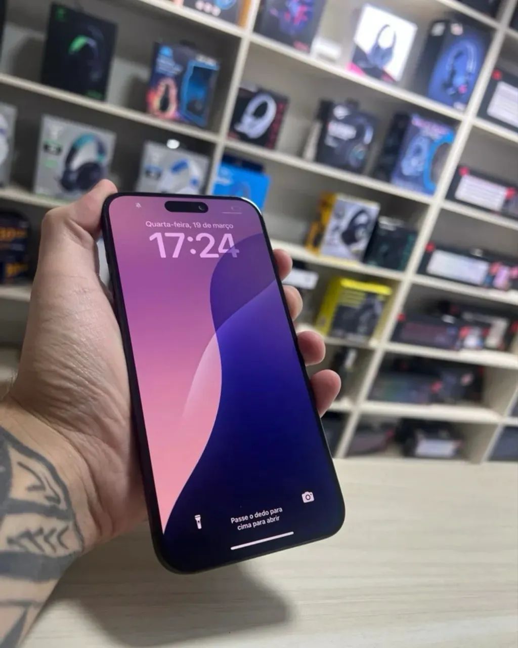 iPhone 15 pro Max titânio preto - Foto 2
