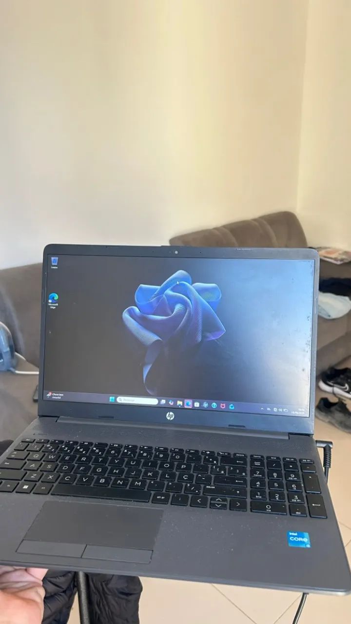 Notebook HP 256 G8 - Intel Core i3 11ª Geração | 8GB RAM | SSD 256GB