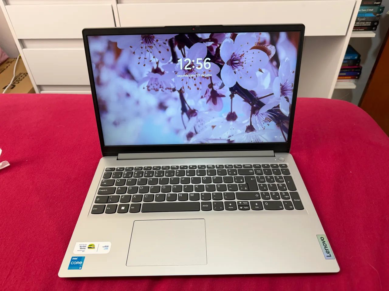 Notebook Lenovo Ideapad 1i Intel Core i3