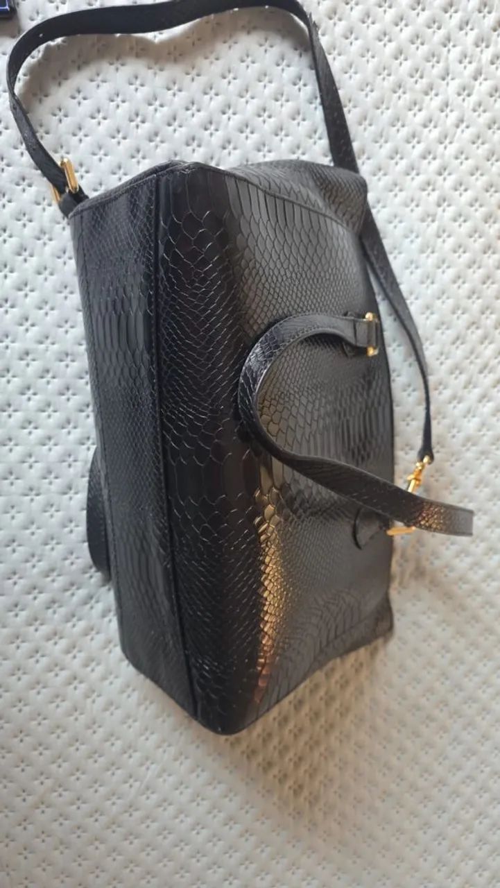 Bolsa Luz da lua em couro textura snake preta  - Foto 4
