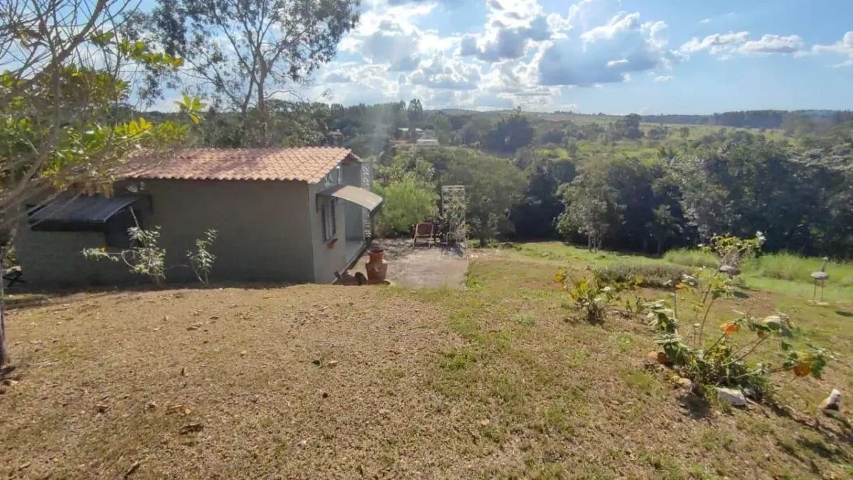 Vendo chácara com rio e vista das montanhas em Sobradinho dos Melos