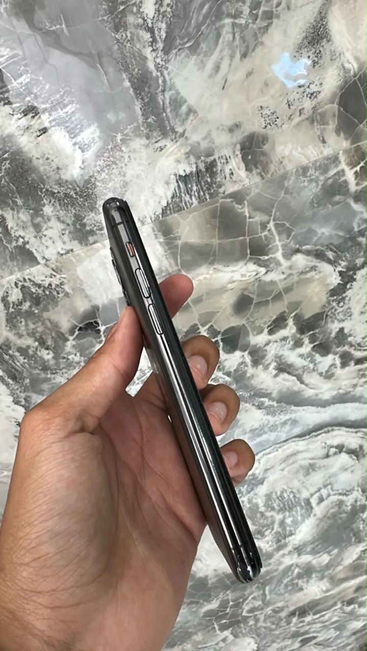 iphone 11 pro 64GB - Foto 3