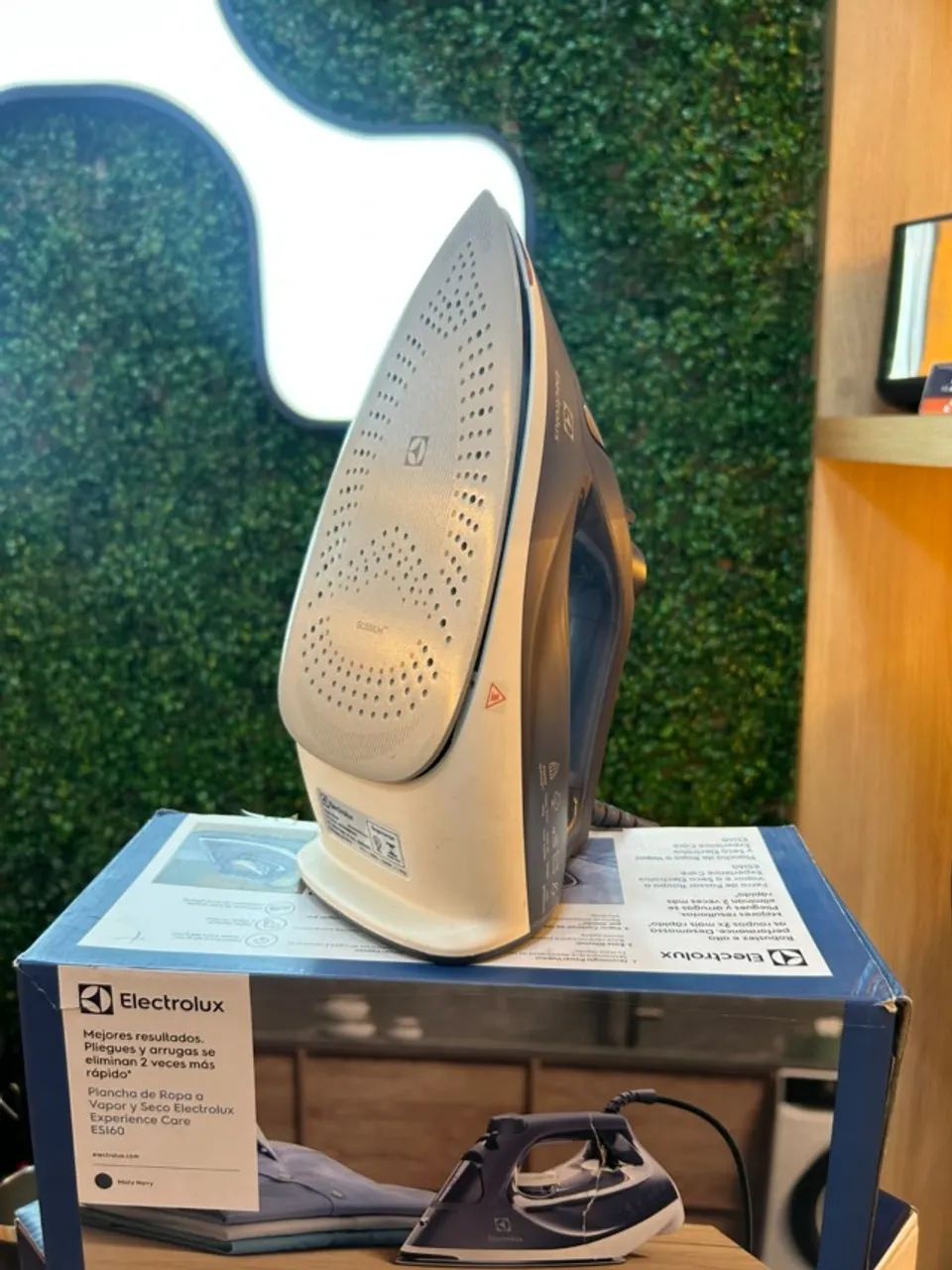 Ferro de Passar Electrolux - Foto 4
