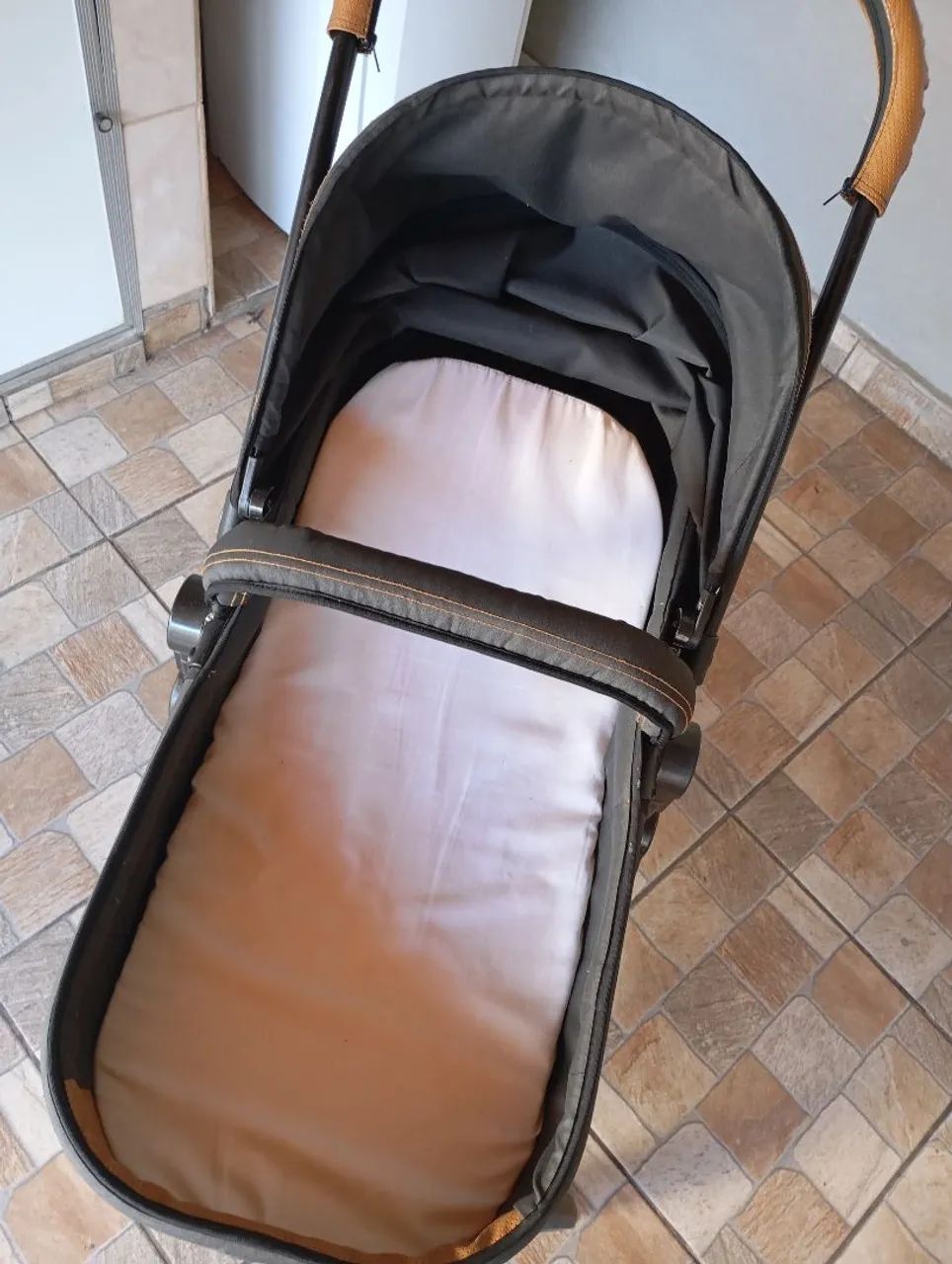 Carrinho de bebê + bebê conforto + colchão  - Foto 2