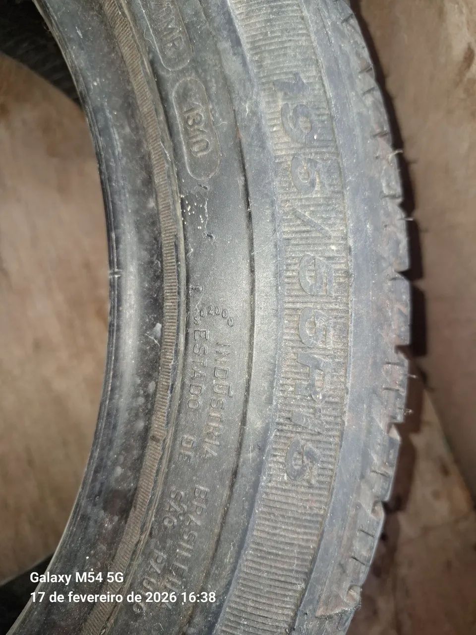 Pneu  - Foto 3
