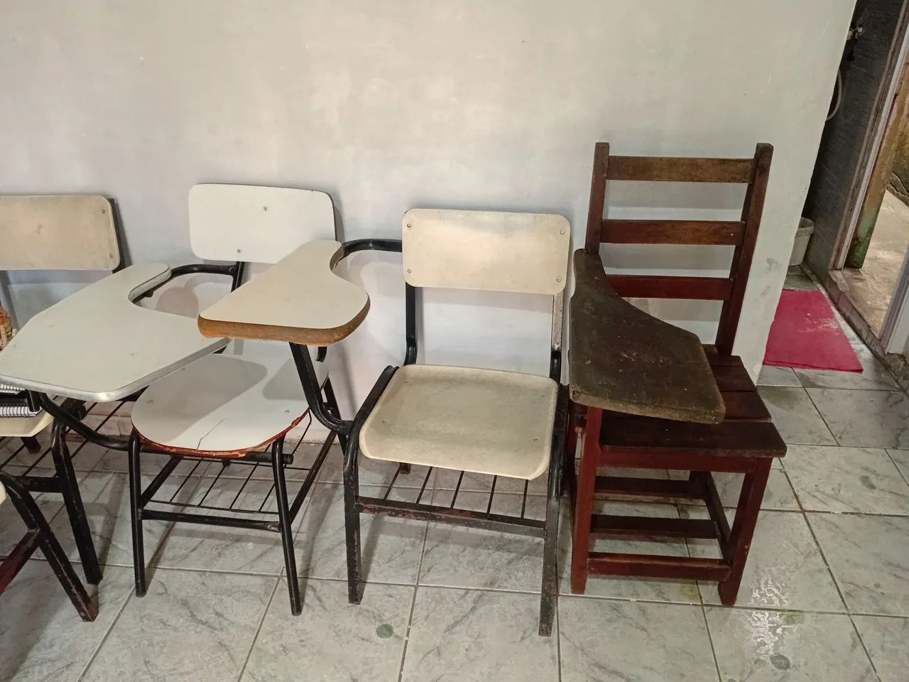 Cadeiras escolares 