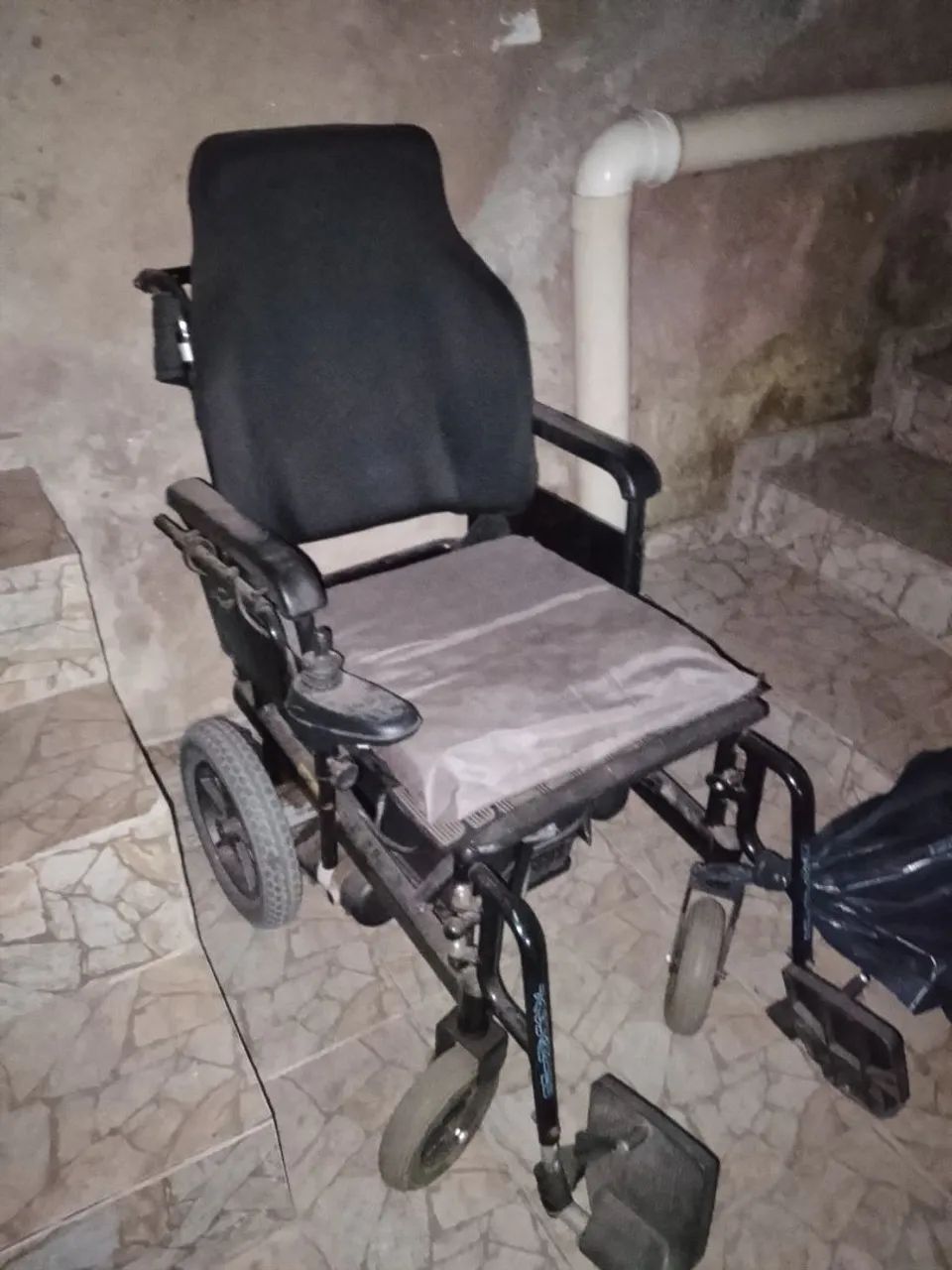 Cadeira de rodas  - Foto 3