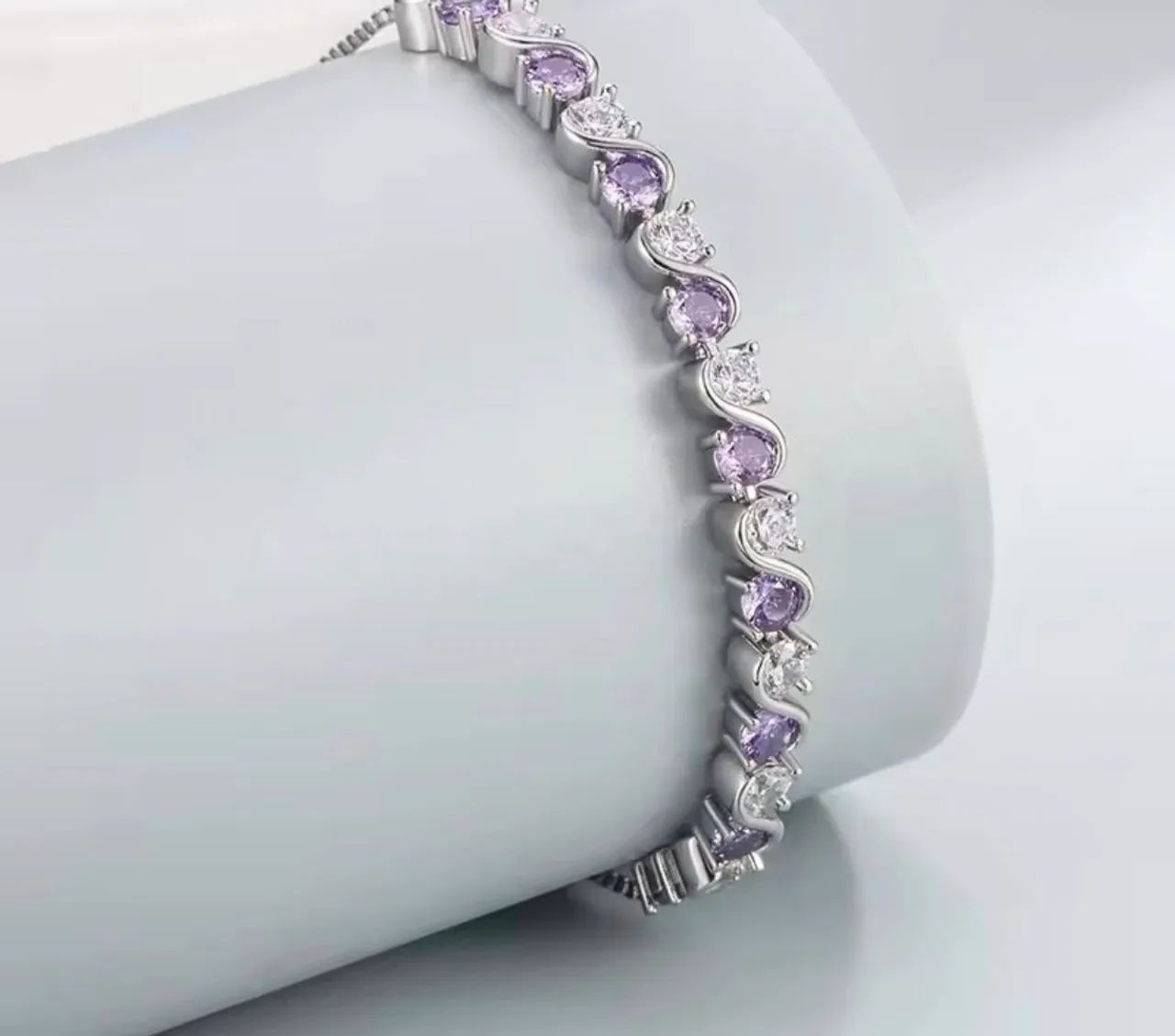 Pulseira prata com zircônia 