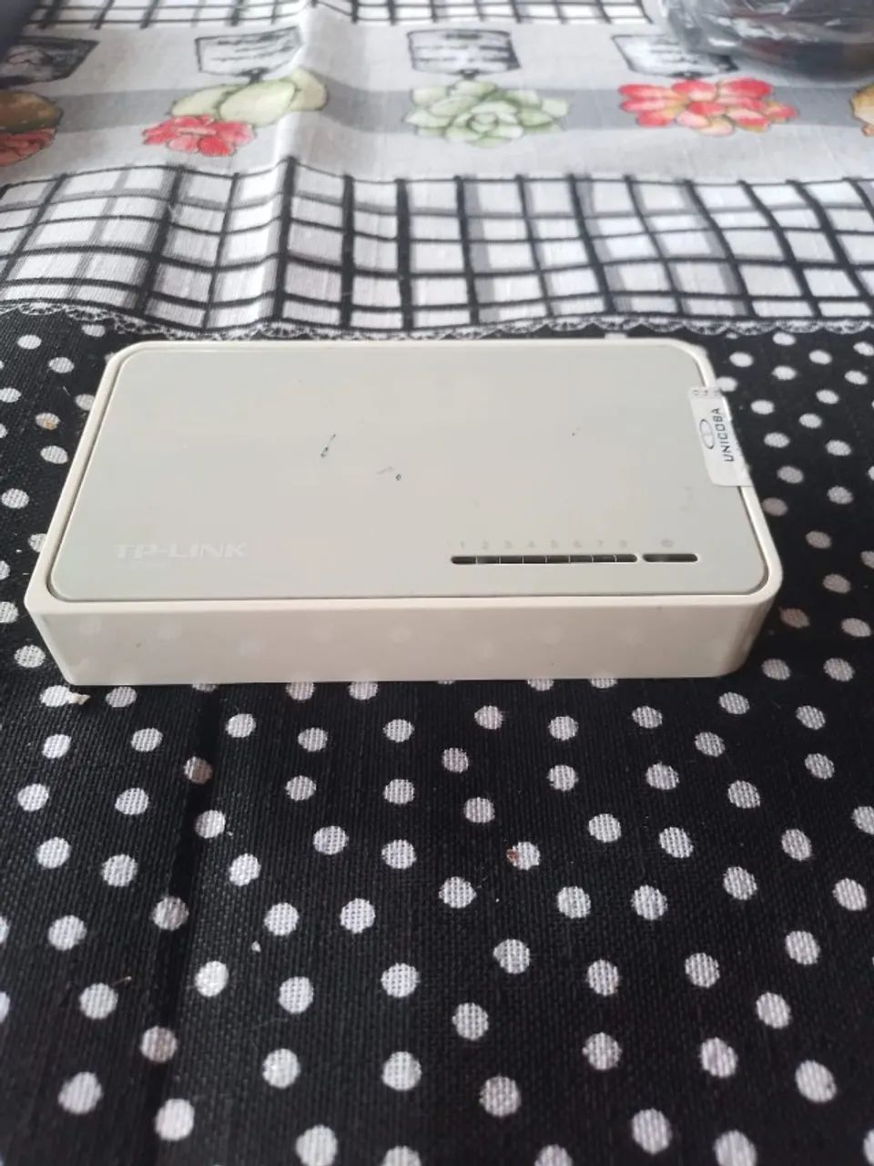 Switch de mesa TP-Link modelo TL-SF 1008D - Foto 3