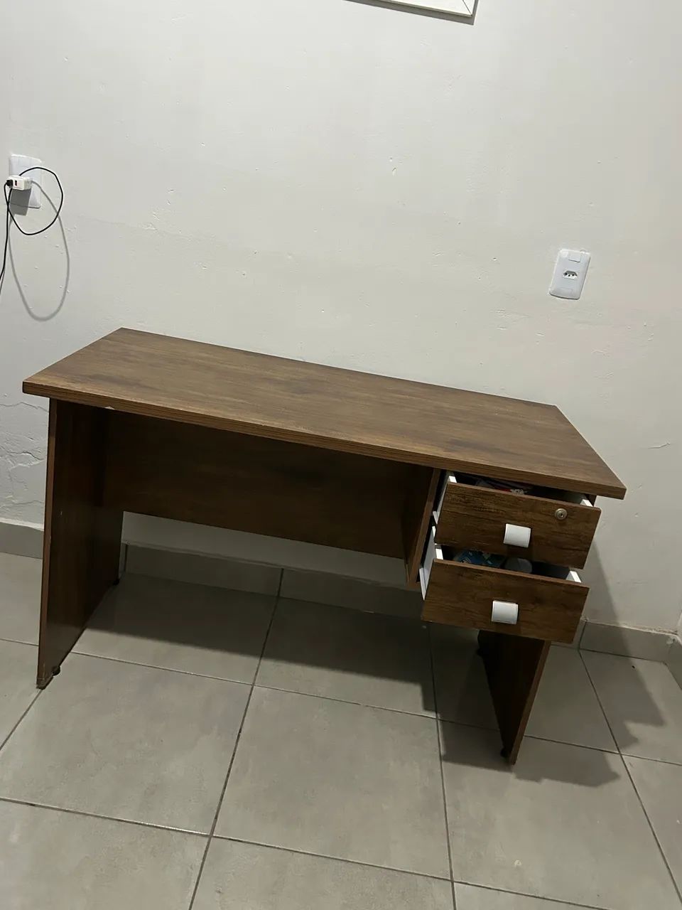 Vendo escrivaninha  - Foto 2