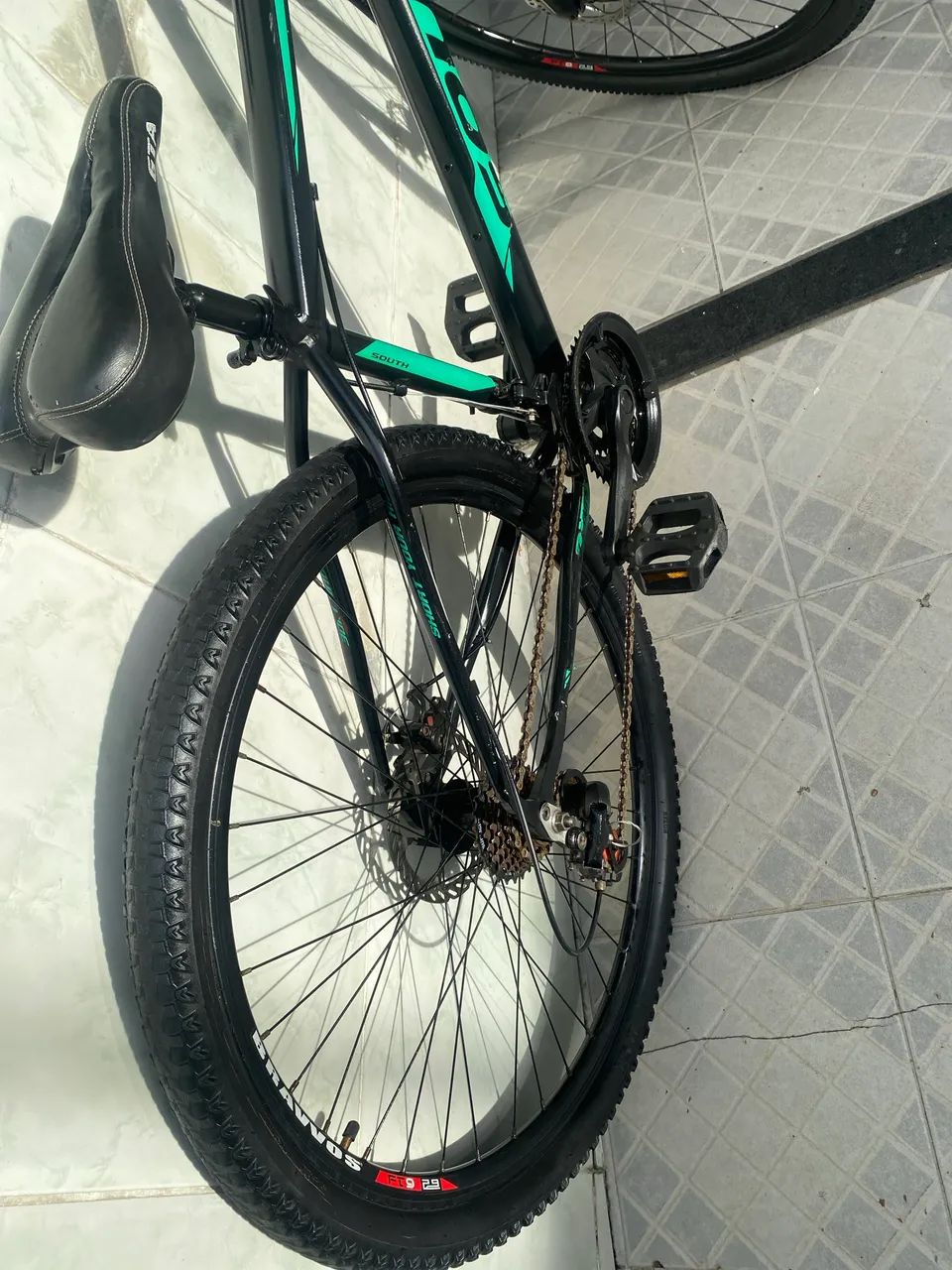 Bicicleta aro 29 com 21 macha quadro 17 - Foto 2