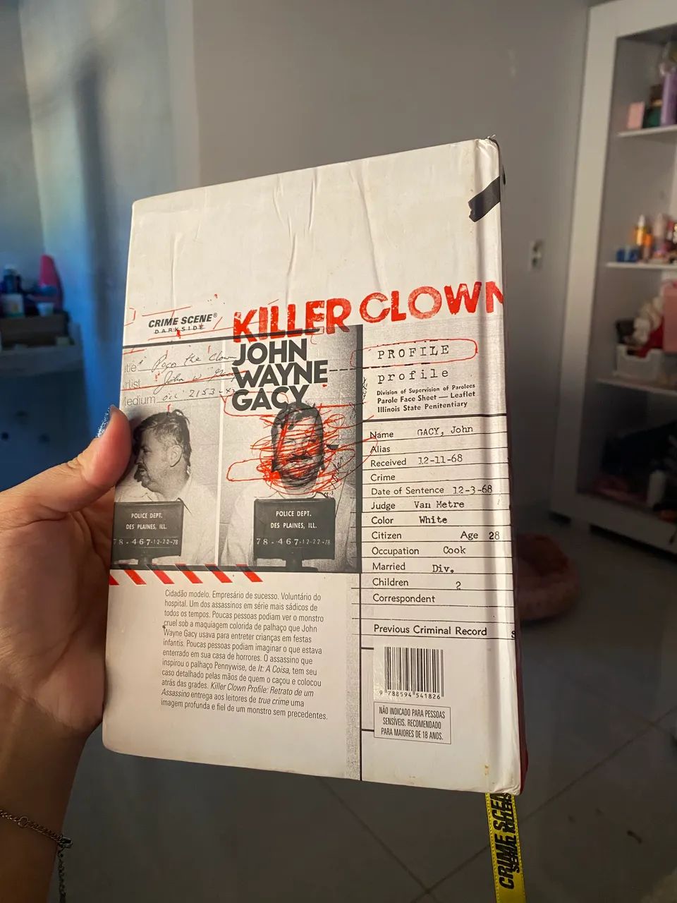 Vendo livro killer clown darkside - Foto 2