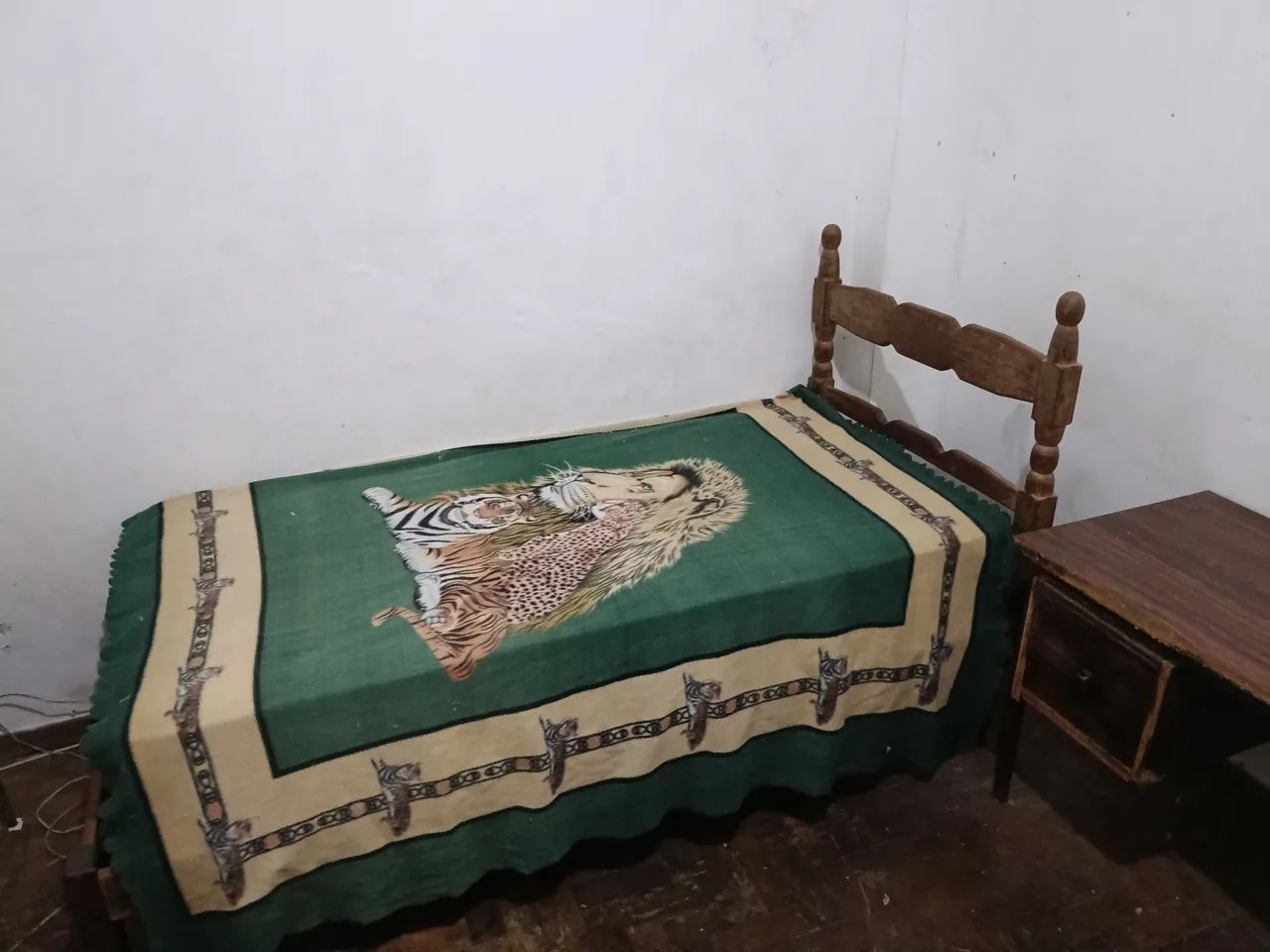 Alugo quarto para mulheres  - Foto 4