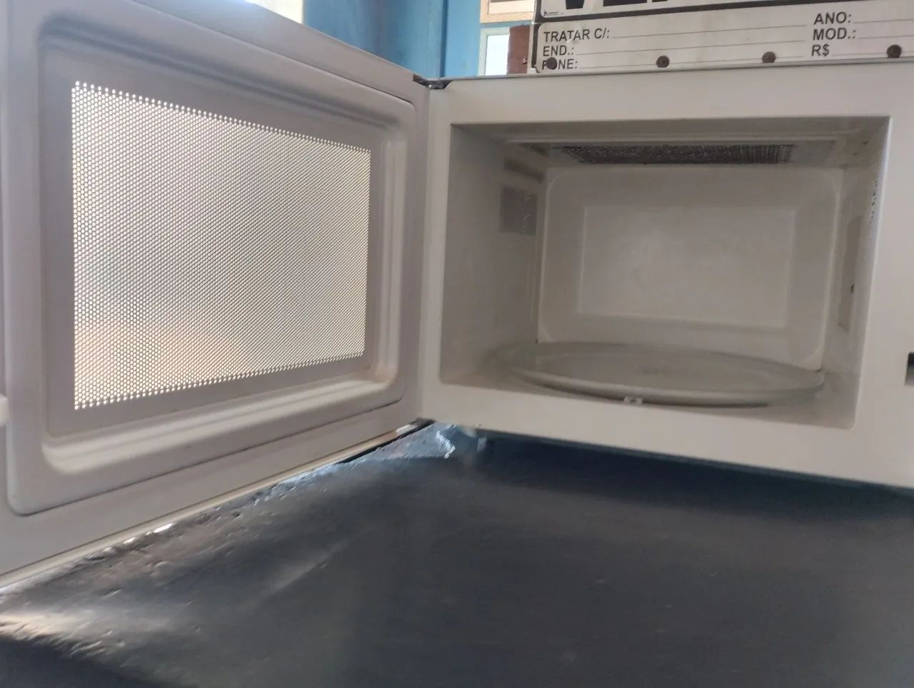 Microondas Eletrolux 31 litros  - Foto 4