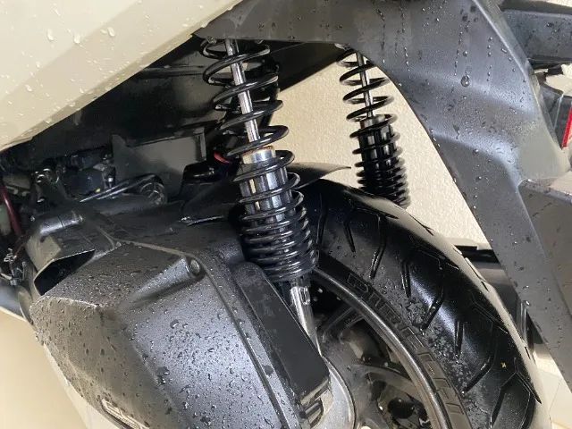 Vendo PCX ultra nova com suspensão mais resistente. - Foto 5