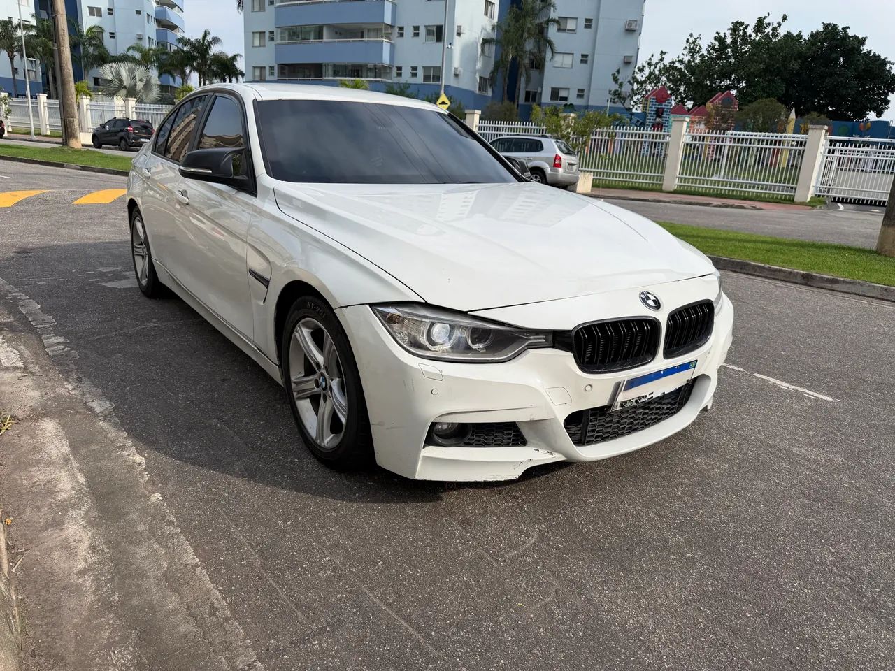 BMW 320I A 2.0 Turbo/activeflex 16V 184cv 4P 2014
