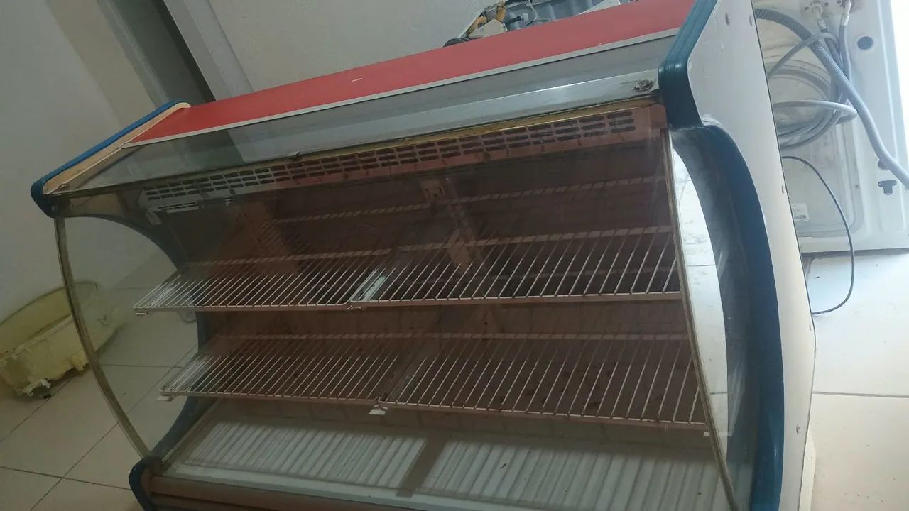 Balcão expositor refrigerado 110v  - Foto 4