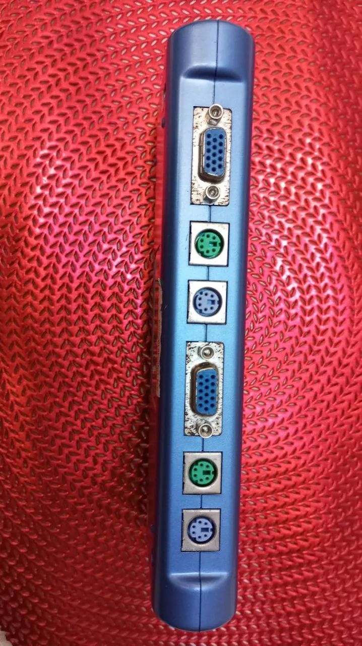 KVM Switch TK 400 - Foto 3