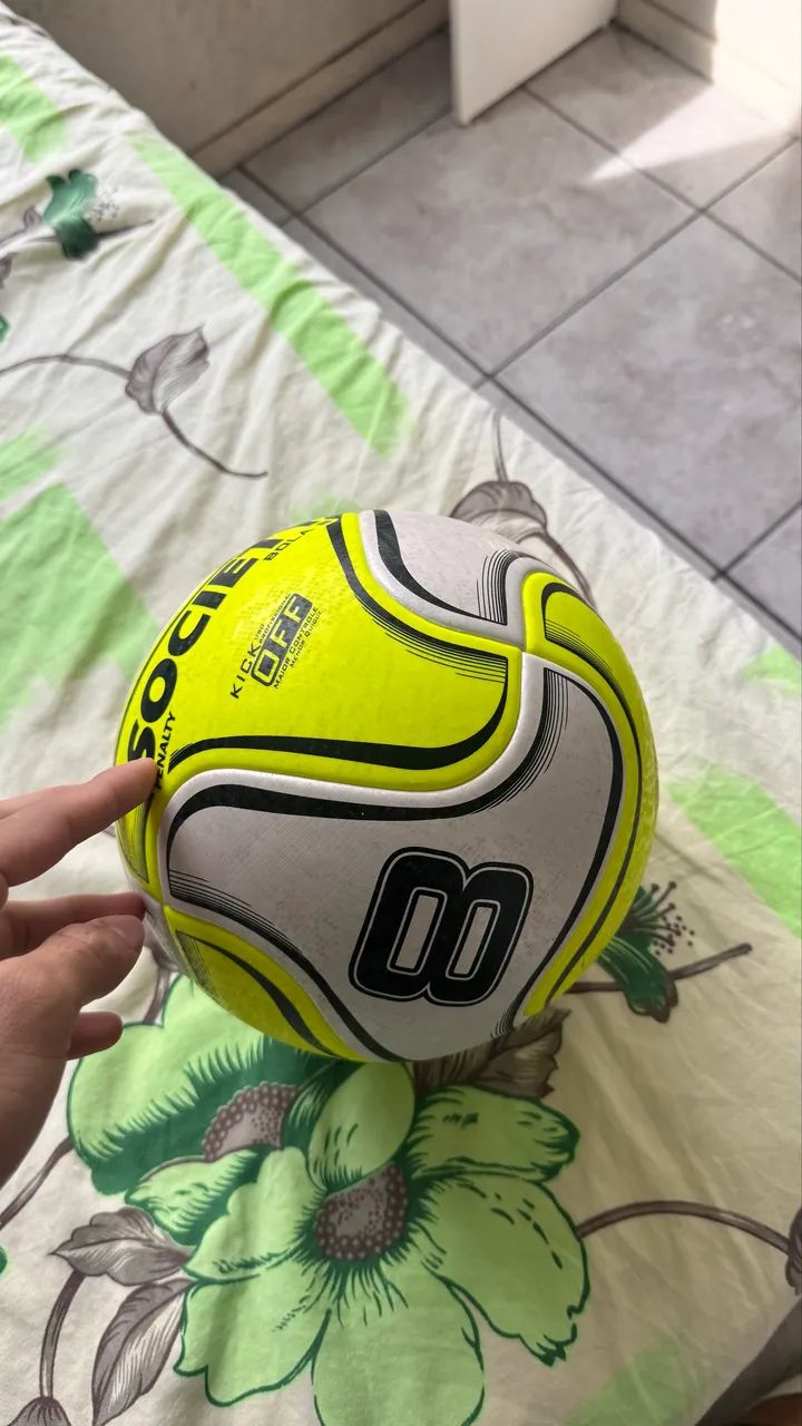 Bola 