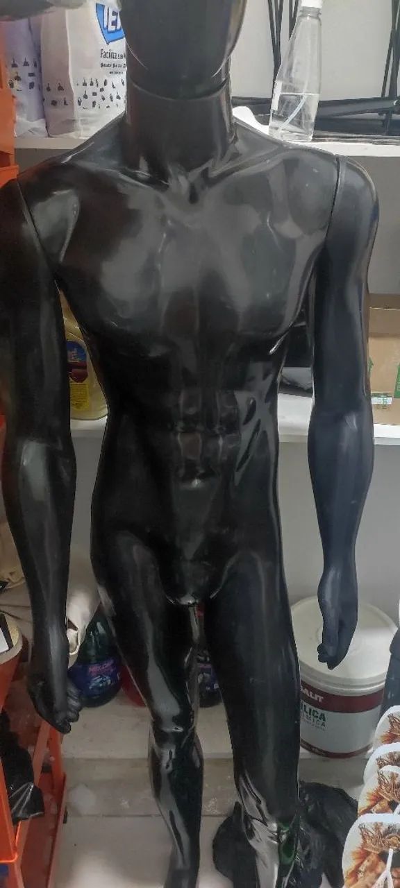 Manequim masculino 