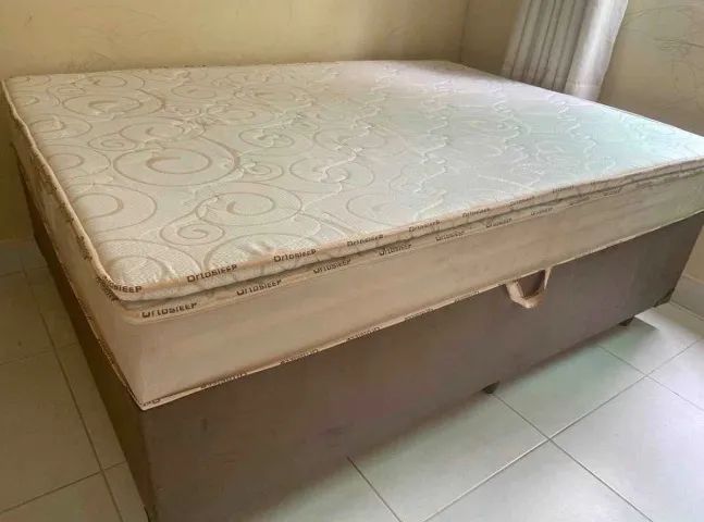 Box bau casal 