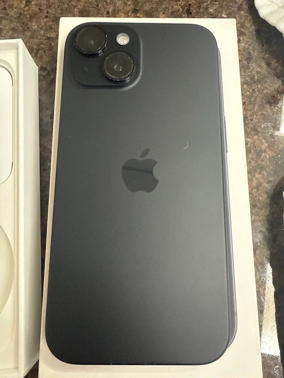 iPhone 15  - Foto 2