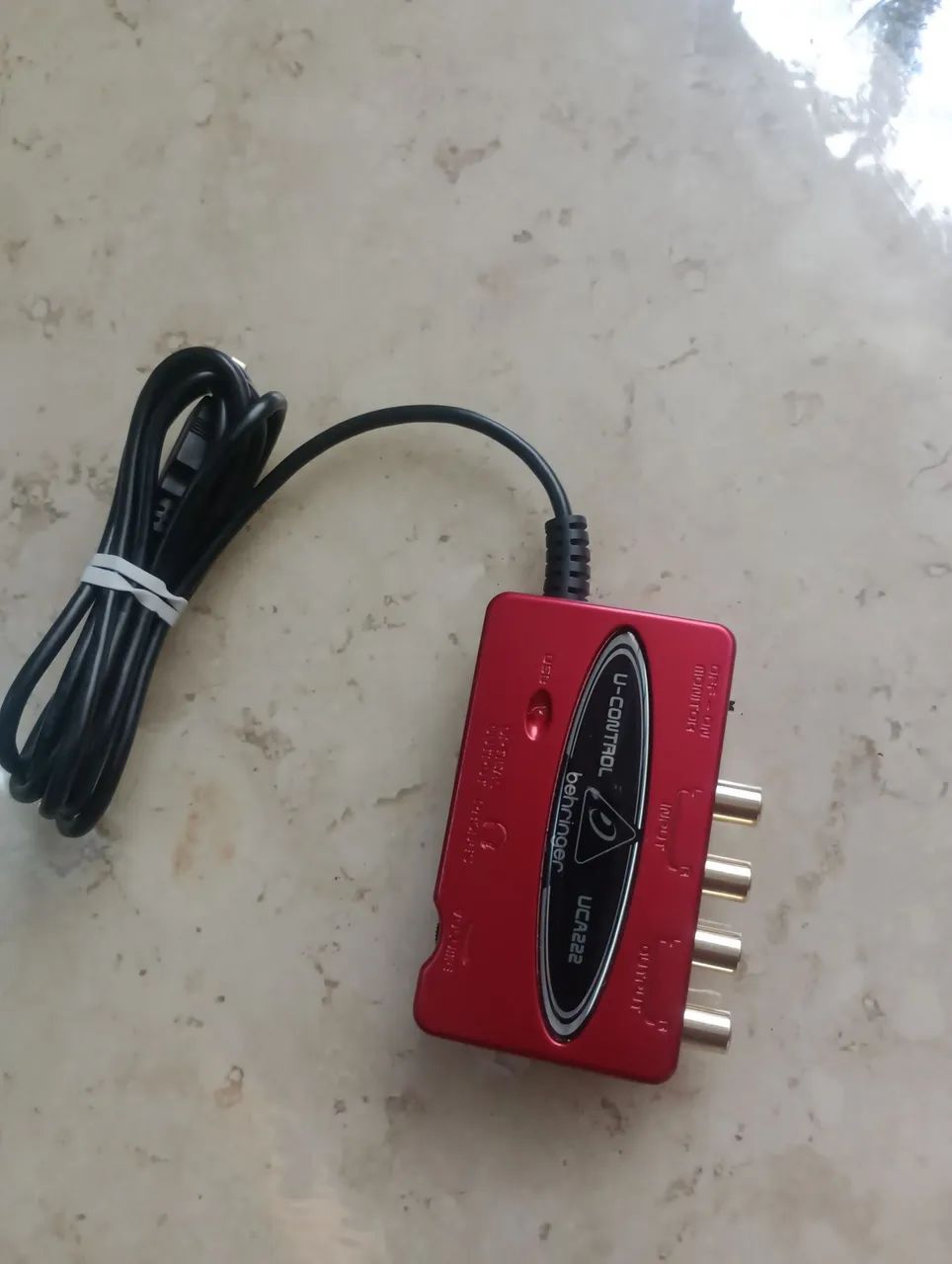 Interface de áudio placa de áudio Behringer UCA222 - Foto 2