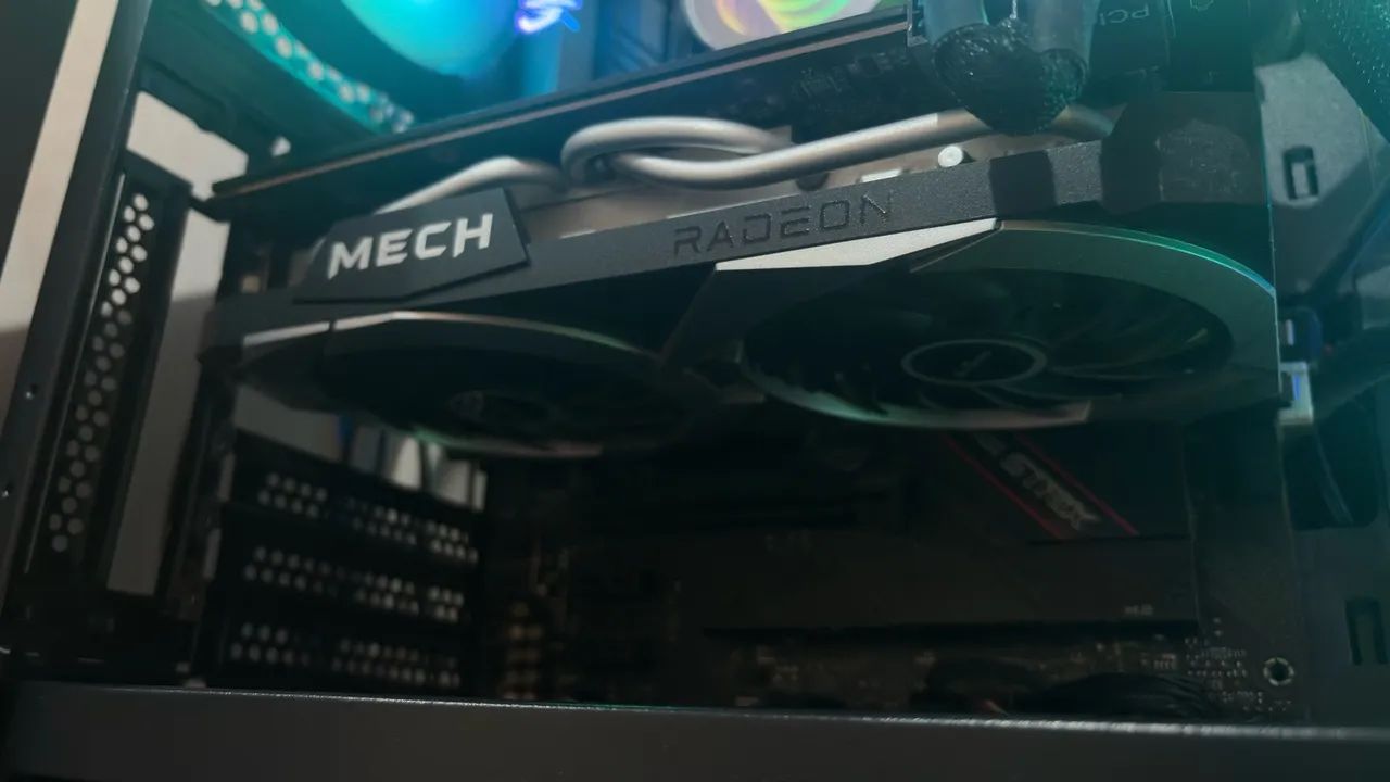 RX 6700xt 12gb  - Foto 3