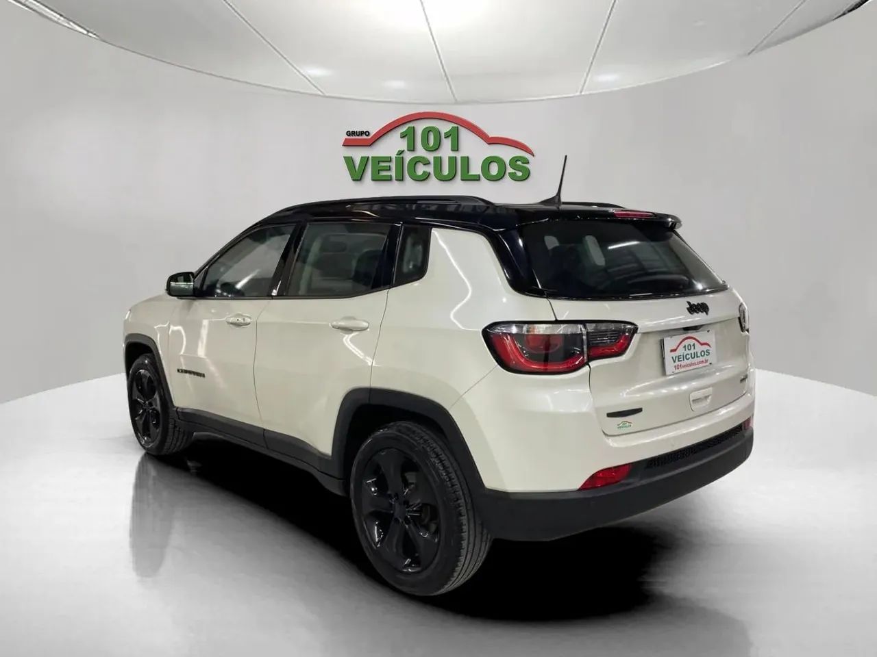 Jeep Compass Longitude 2.0 4X2 Flex 16V Aut. 2021 - Foto 4