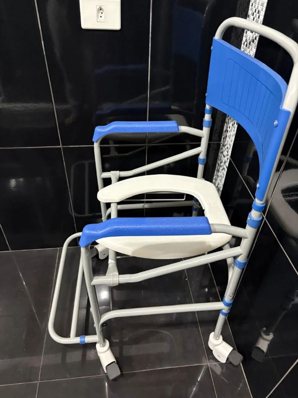 CADEIRA DE BANHO