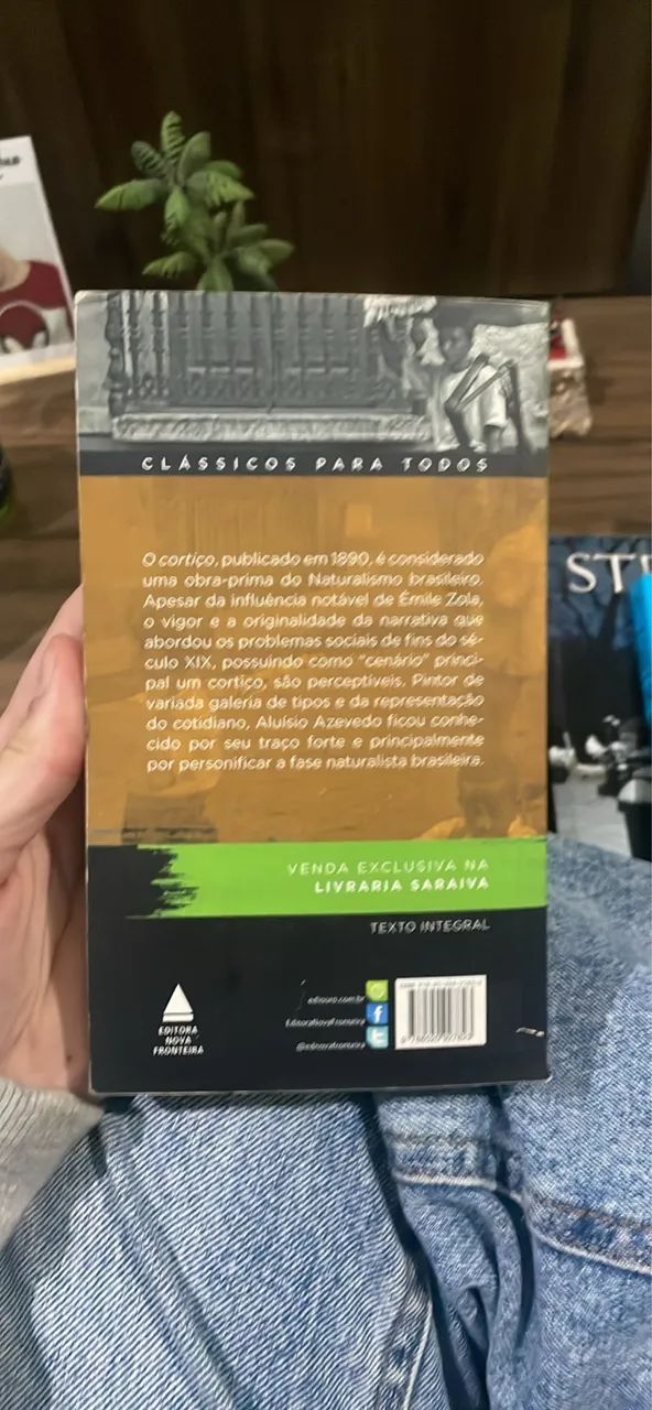 Livro O cortiço  - Foto 2