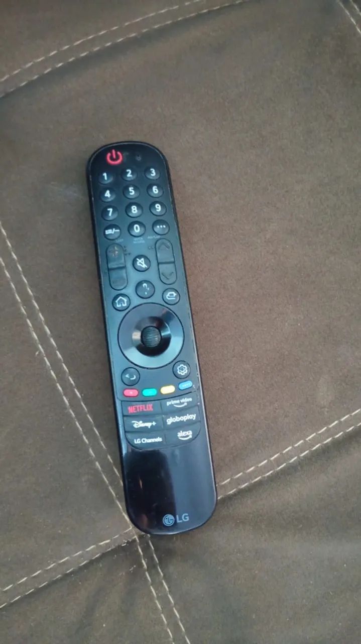Vendo ou troco Tv LG smart 65 polegadas 4k  - Foto 3