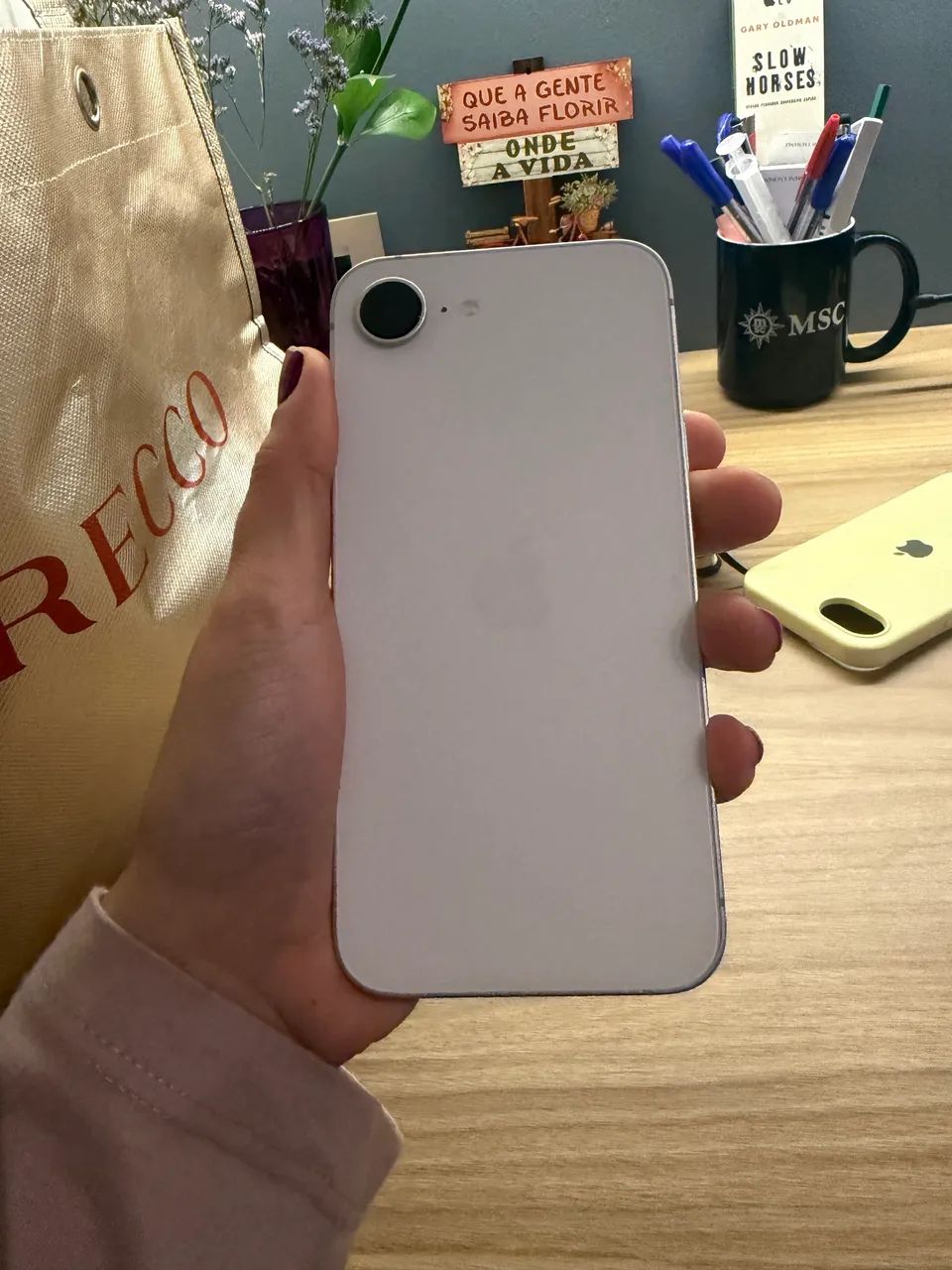 iPhone 16E 128 GB bateria 100%