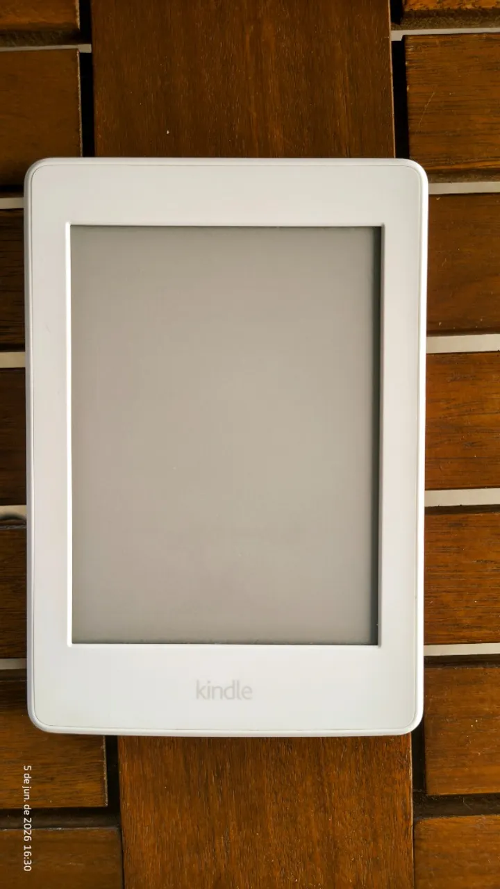 Kindle edição limitada perfeito - Tablets e E-Readers - Graças