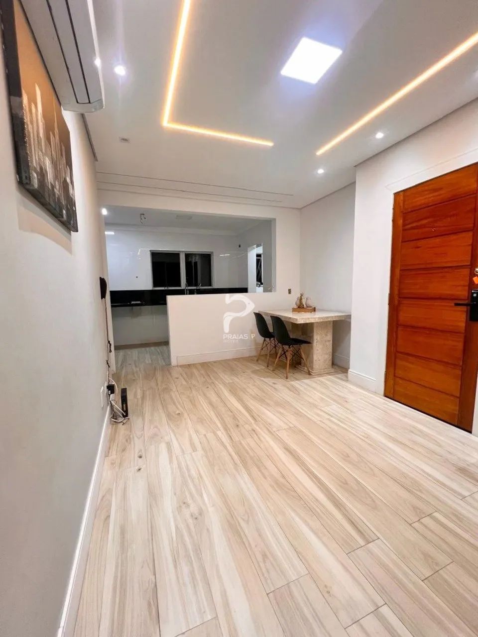 Apartamento com terraço, 2 dormitórios, Enseada, Guarujá - Foto 2