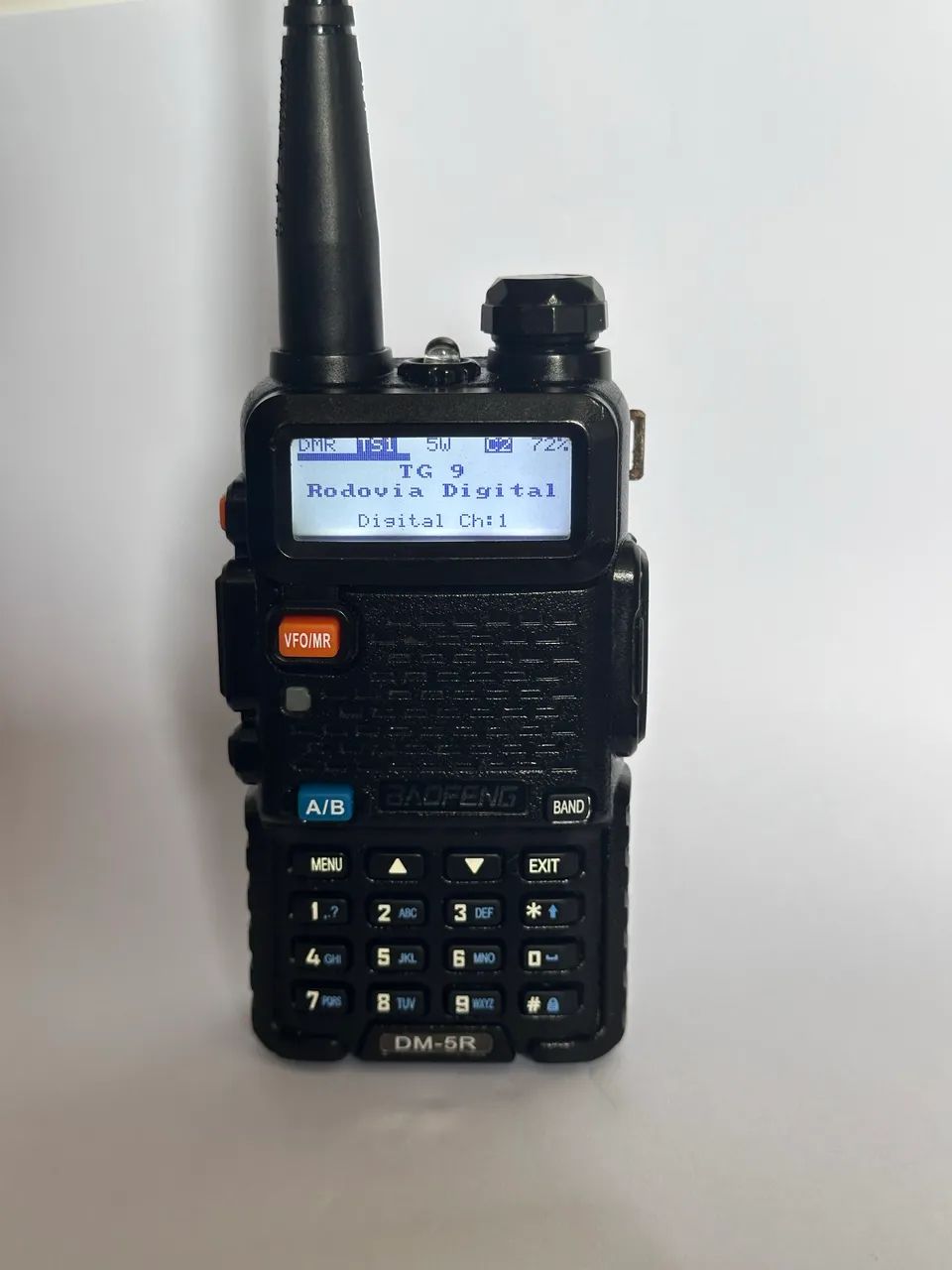 Baofeng DM-5R analógico e digital DMR