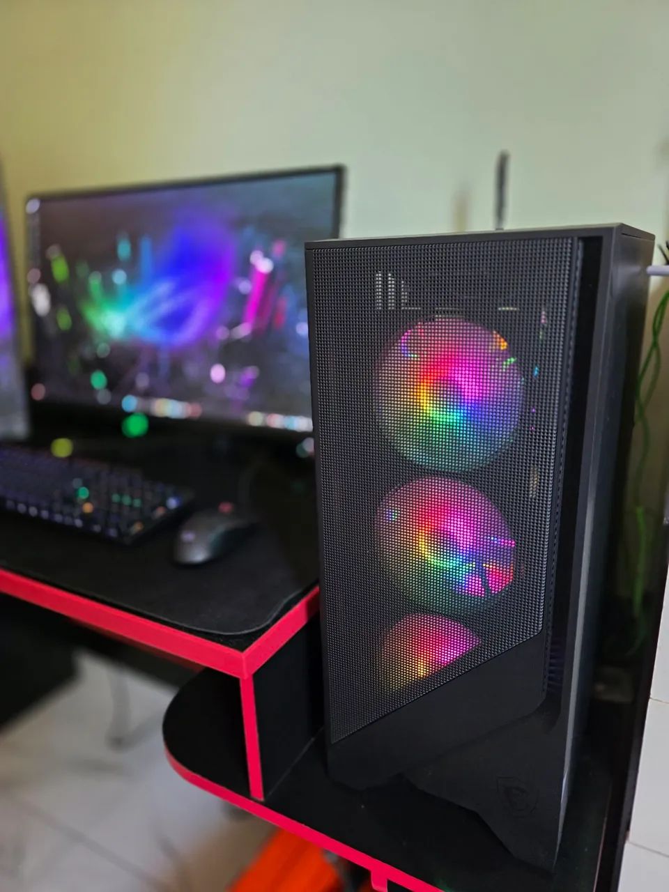 PC Gamer High-End Nvidia RTX5070, 32GB DDR5, intel i5 14600k, 1TB SSD, Monitor Asus 2K QHD