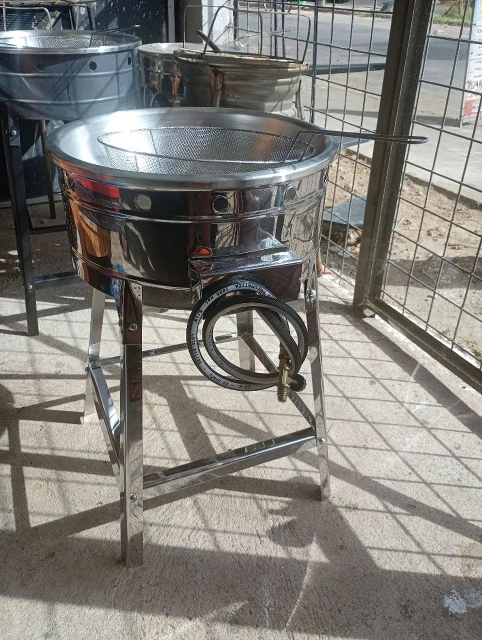 Tacho a gás 7 litros inox novo - Foto 3