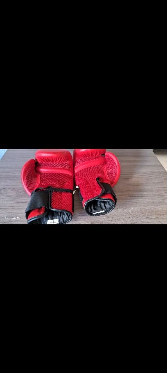 Vende-se luva de box para treino 