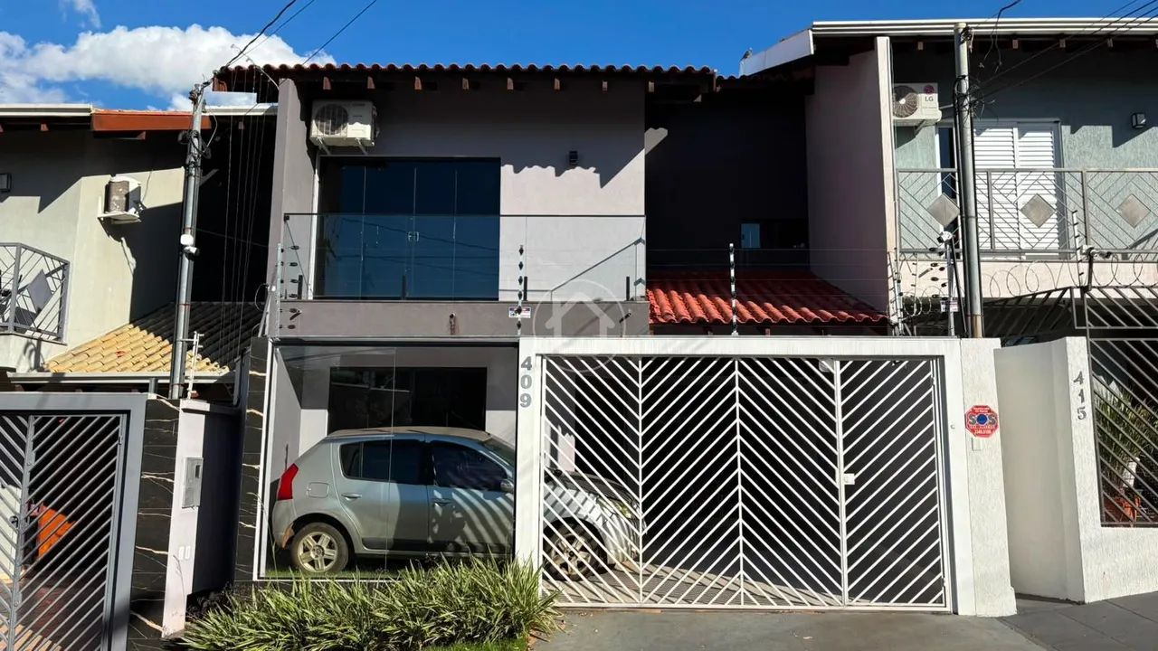 SOBRADO COM 3 QUARTOS NA PLANALTO