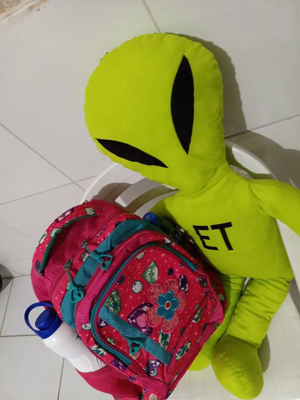 Kit Bolsa escolar + pelúcia  - Foto 2