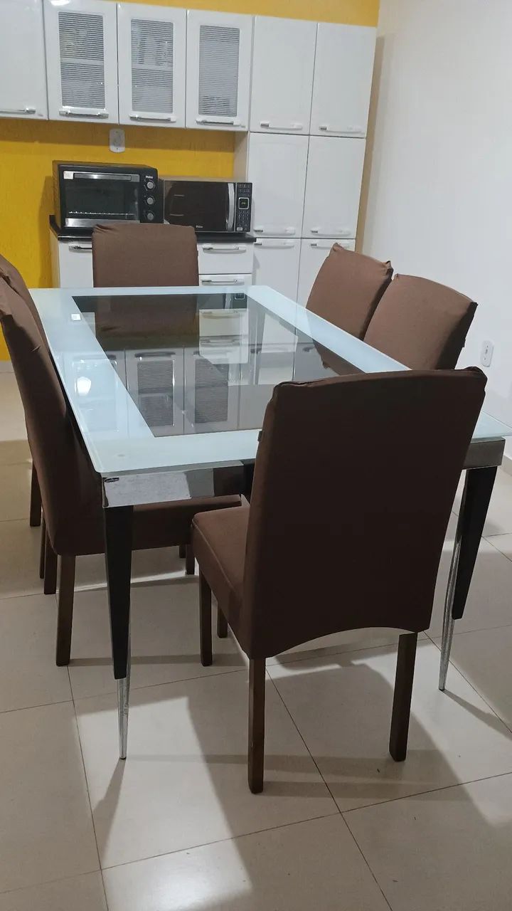 Mesa de vidro com 6 cadeiras  - Foto 2